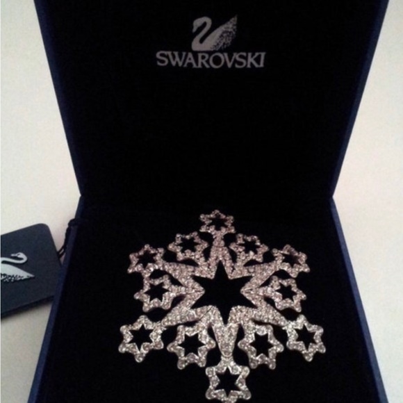 ❄️COLLECTIBLE Swarovski Snowflake Brooch 2000 Retired - Picture 9 of 10
